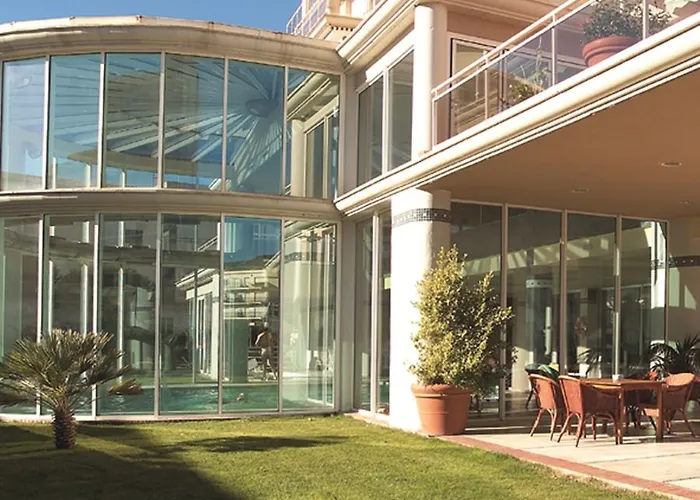 & Thalassa Sport & Wellness Hotel 2*