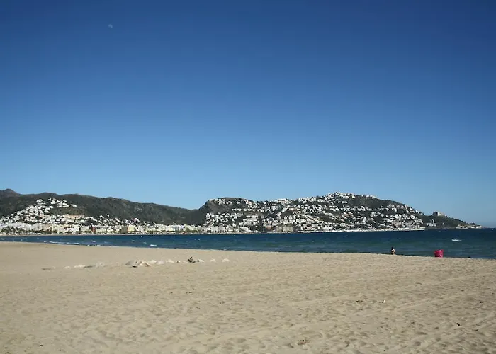 & Thalassa Sport & Wellness 2* Roses